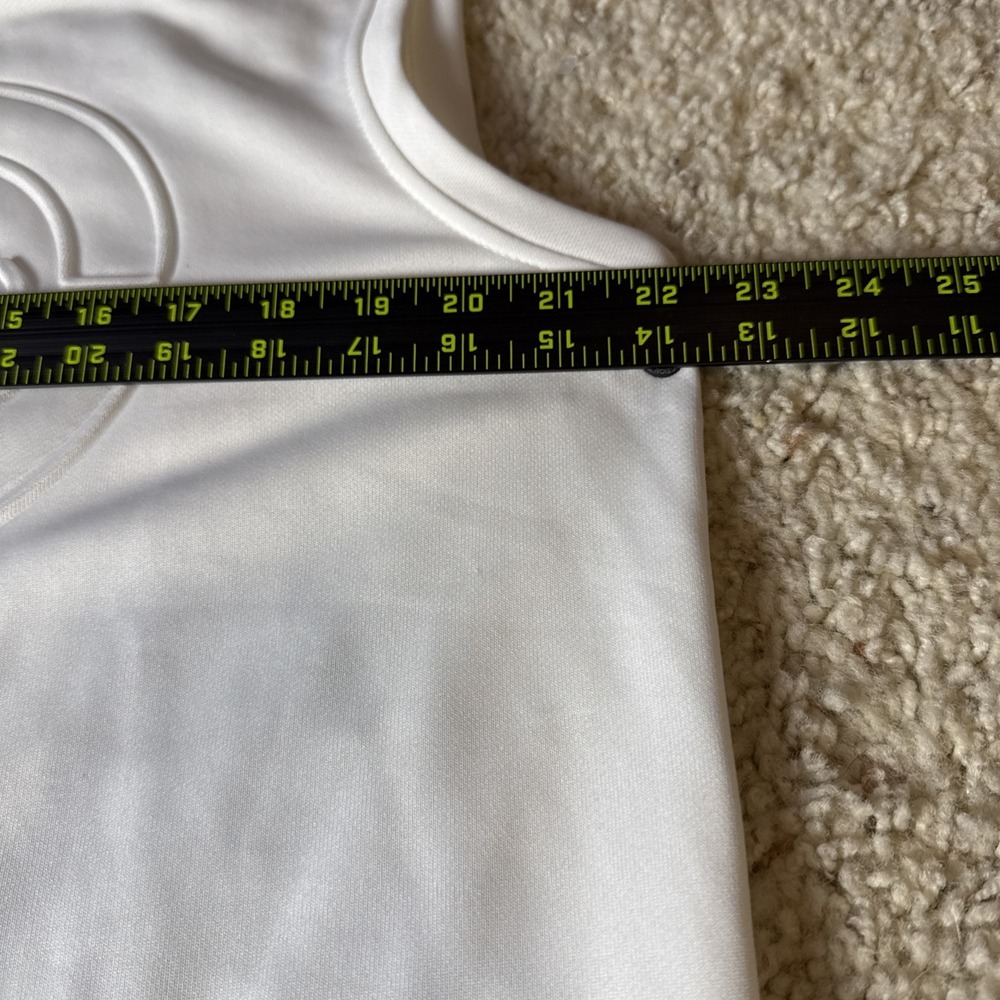 Nwot Ecko Unltd Function All White Embossed Sleev… - image 3